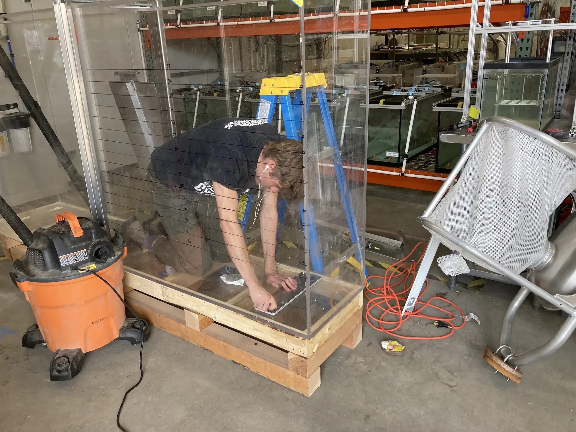 Installing the structure